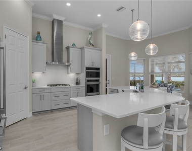 14870 Blue Bay Circle - Photo Thumbnail 14