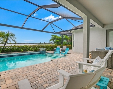 14870 Blue Bay Circle - Photo Thumbnail 35