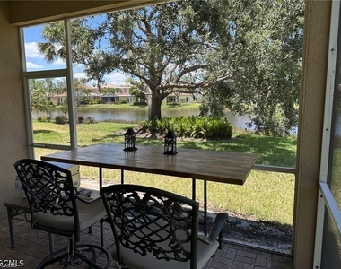 9120 Red Canyon Drive - Photo Thumbnail 2