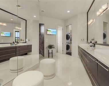 11695 Royal Tee Circle - Photo Thumbnail 24