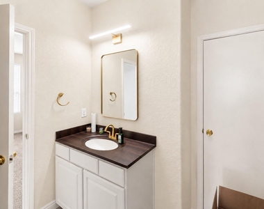 14822 Juniper Dale Court - Photo Thumbnail 7