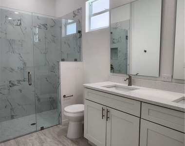 4116 5th Street Sw - Photo Thumbnail 5