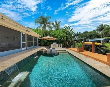 27098 Harbor Drive - Photo Thumbnail 33