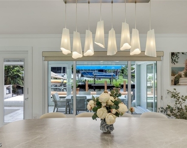 27098 Harbor Drive - Photo Thumbnail 9