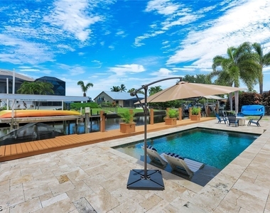 27098 Harbor Drive - Photo Thumbnail 31