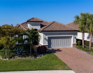 8677 Dilillo Court - Photo Thumbnail 4