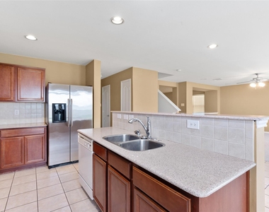 18226 Fair Grange Lane - Photo Thumbnail 10