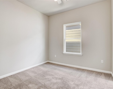 1045 Marcolin Street - Photo Thumbnail 11