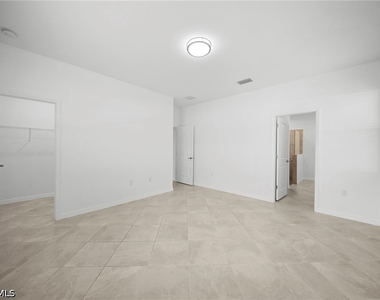 14836 Palamos Circle - Photo Thumbnail 10