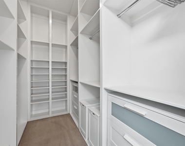 1155 W 17th Street - Photo Thumbnail 19