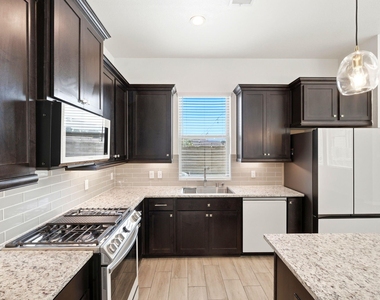 4248 Merry Mill Drive - Photo Thumbnail 23