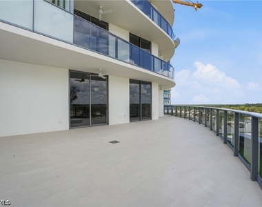 5100 Seagrass Boulevard - Photo Thumbnail 28