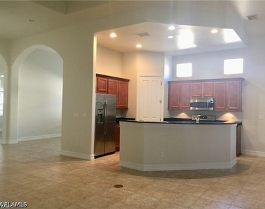 6473 Caldecott Drive - Photo Thumbnail 2