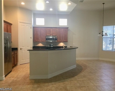 6473 Caldecott Drive - Photo Thumbnail 5