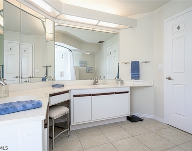 589 Beachwalk Circle - Photo Thumbnail 14