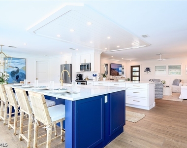 343 Conners Avenue - Photo Thumbnail 8