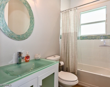 712 108th Avenue N - Photo Thumbnail 20