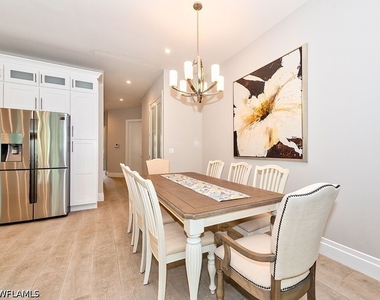 712 108th Avenue N - Photo Thumbnail 8