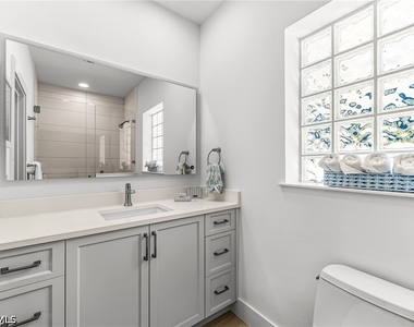 575 101st Avenue N - Photo Thumbnail 13