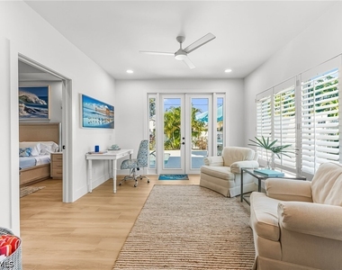 575 101st Avenue N - Photo Thumbnail 9