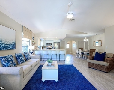 672 100th Avenue - Photo Thumbnail 3