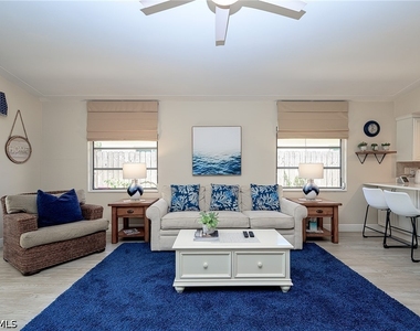 672 100th Avenue - Photo Thumbnail 9