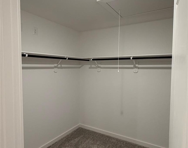 6332 Amberose Peak Lane - Photo Thumbnail 19