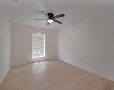 6219 Canada Drive - Photo Thumbnail 31