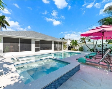 690 100th Avenue N - Photo Thumbnail 26