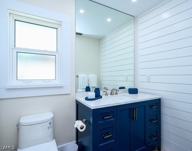 760 106th Avenue - Photo Thumbnail 12