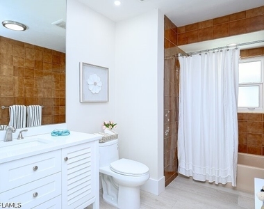 760 106th Avenue - Photo Thumbnail 16