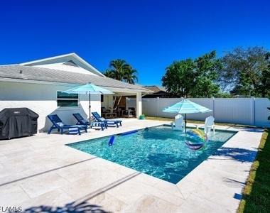 760 106th Avenue - Photo Thumbnail 22
