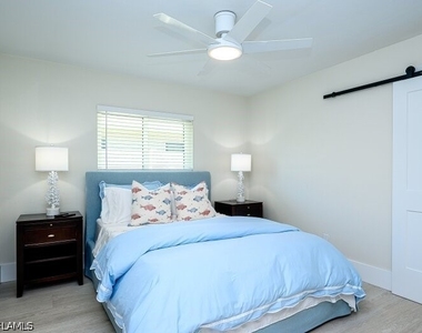 760 106th Avenue - Photo Thumbnail 14
