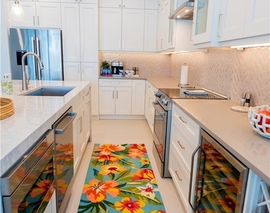 548 101st Avenue - Photo Thumbnail 12