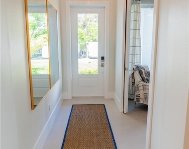 548 101st Avenue - Photo Thumbnail 6