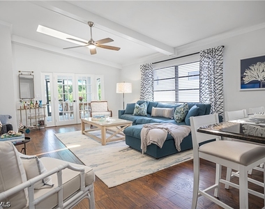 682 95th Avenue N - Photo Thumbnail 6