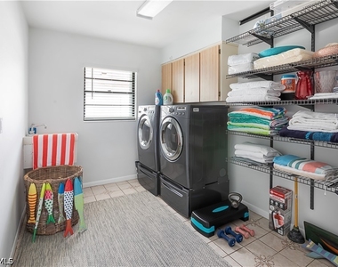 682 95th Avenue N - Photo Thumbnail 20