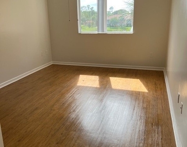1840 Florida Club Circle - Photo Thumbnail 10