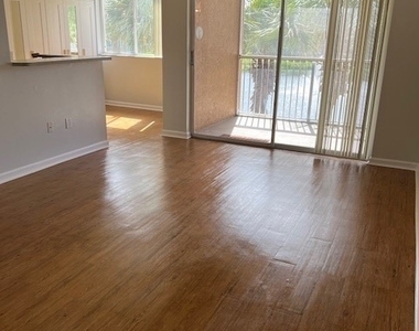 1840 Florida Club Circle - Photo Thumbnail 6