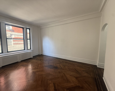 166 West 73rd Street - Photo Thumbnail 4