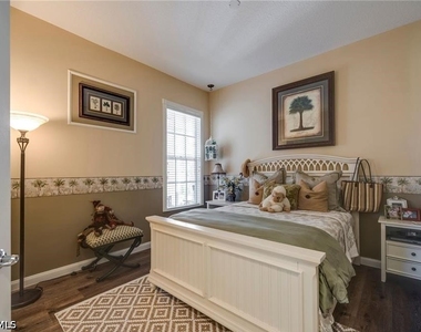 3917 Isla Ciudad Court - Photo Thumbnail 12