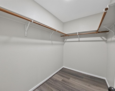 15506 Fir Woods Lane - Photo Thumbnail 21