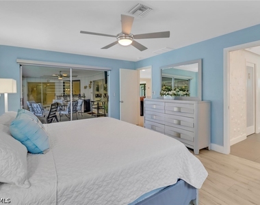 701 N Barfield Drive - Photo Thumbnail 17