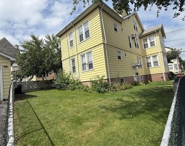 170 Laurel - Photo Thumbnail 1