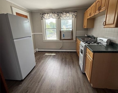 170 Laurel - Photo Thumbnail 6