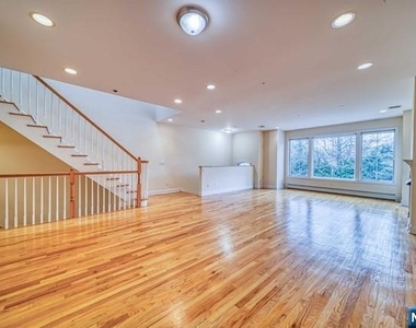 27 Harrington - Photo Thumbnail 4