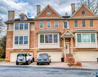 27 Harrington - Photo Thumbnail 2