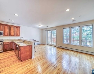 27 Harrington - Photo Thumbnail 18