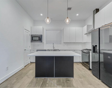 5859 Dolores Street - Photo Thumbnail 8