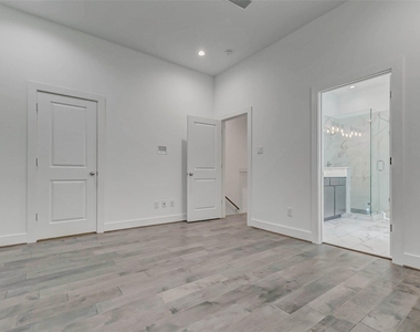 5859 Dolores Street - Photo Thumbnail 12